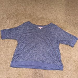 Victoria secret quarter length sleeve top💜